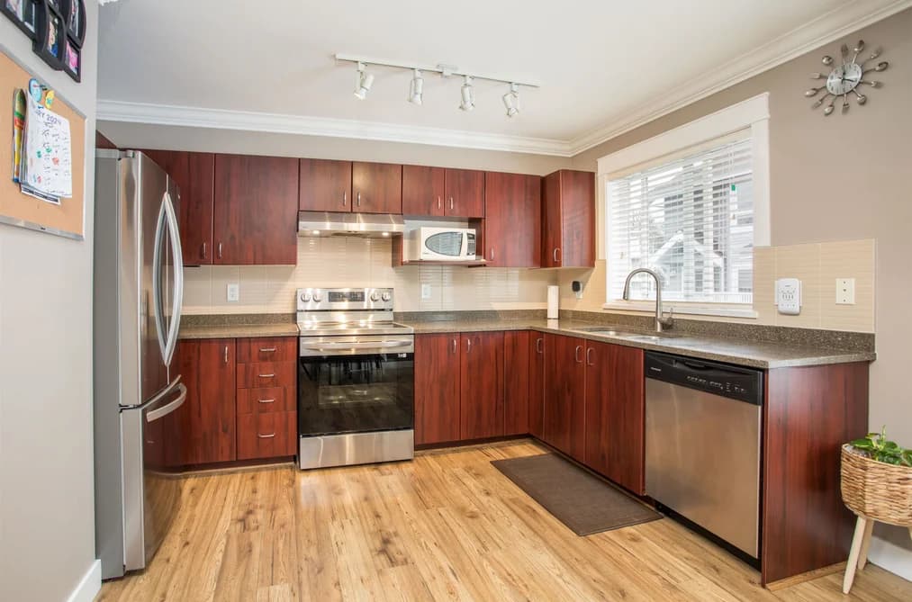 3 8968 208 STREET, Langley, BC — Residential for Sale - Photo 2