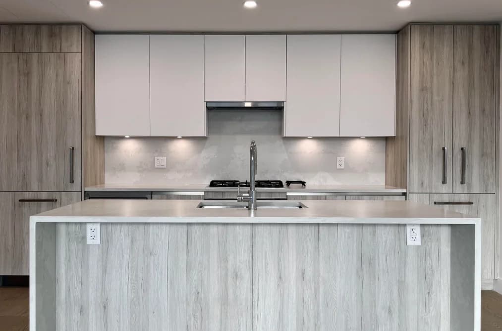 3-BRM 423 6TH STREET, West Vancouver BC V7T 0A1 - Photo 1