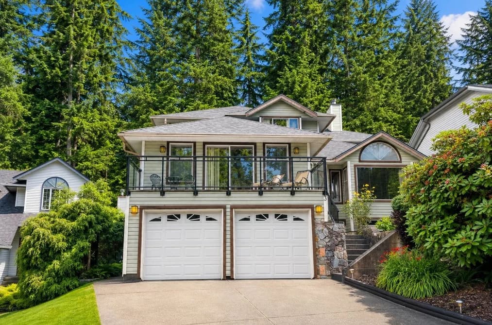 3 CHEVALIER COURT, Port Moody, BC — Residential for Sale - Main Photo