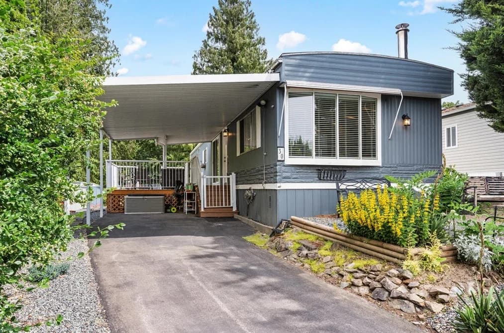 30 2035 MARTENS STREET, Abbotsford, BC — Residential for Sale - Photo 2