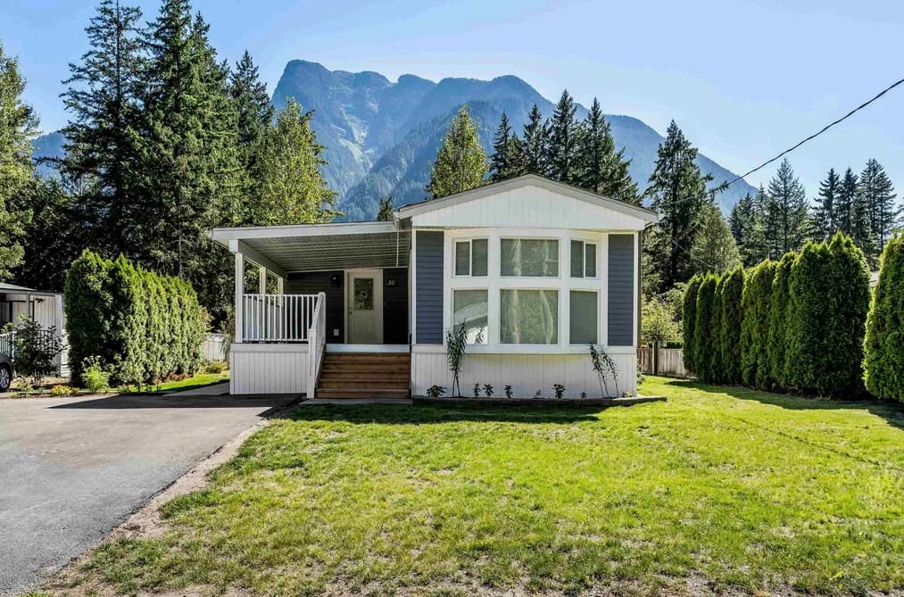 30 65367 KAWKAWA LAKE ROAD, Hope, BC — Residential for Sale - Main Photo