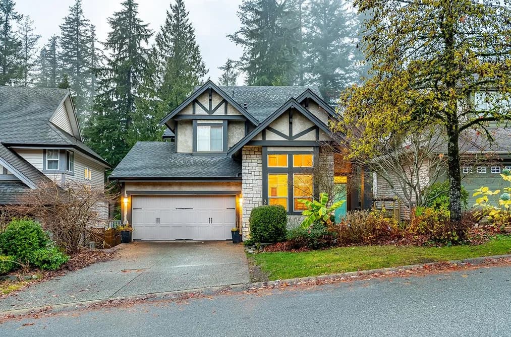 30 HAWTHORN DRIVE, Port Moody, BC — Residential for Sale - Main Photo
