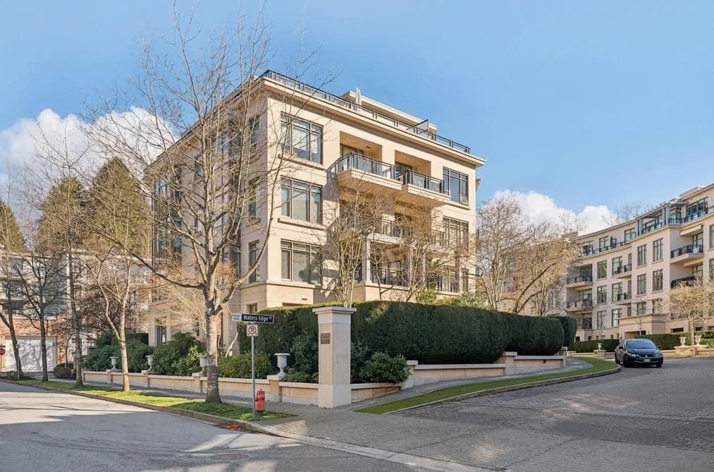 300 533 WATERS EDGE CRESCENT, West Vancouver, BC — Residential for Sale - Main Photo