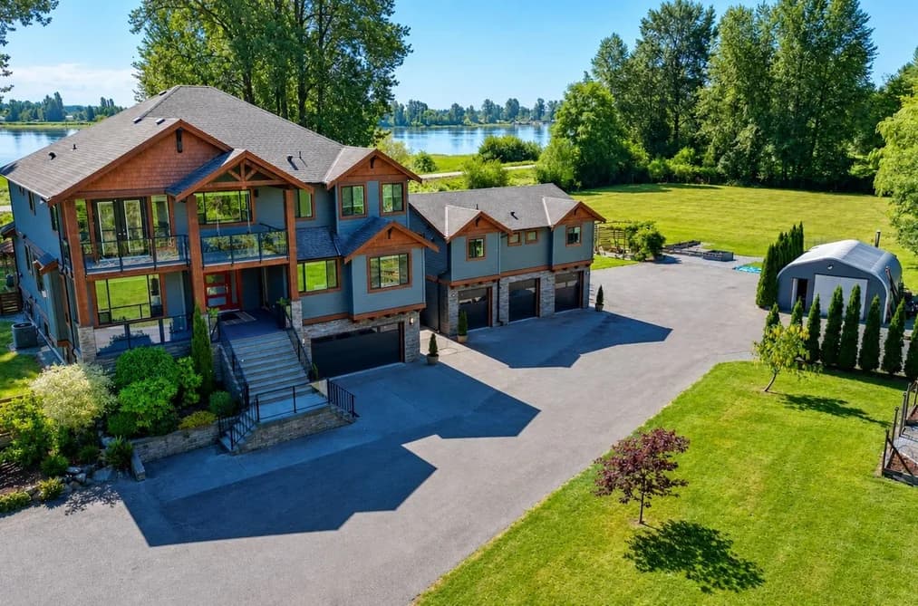 300 LAURIER AVENUE, Port Coquitlam, BC — Residential for Sale - Main Photo