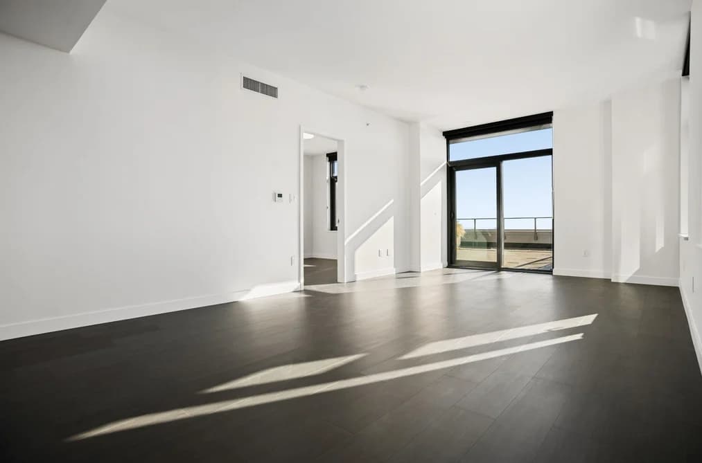 3001 6608 SUSSEX AVENUE, Burnaby, BC — Residential for Sale - Main Photo