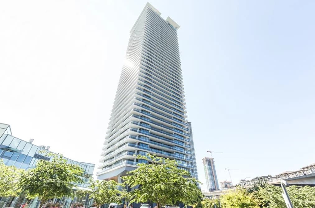 3002 4720 LOUGHEED HIGHWAY, Burnaby, BC — Residential for Sale - Main Photo