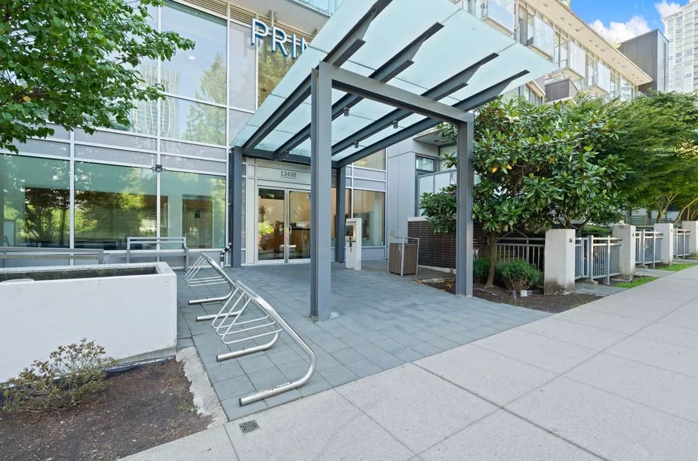 3003 13438 CENTRAL AVENUE, Surrey, BC — Residential for Sale - Photo 2