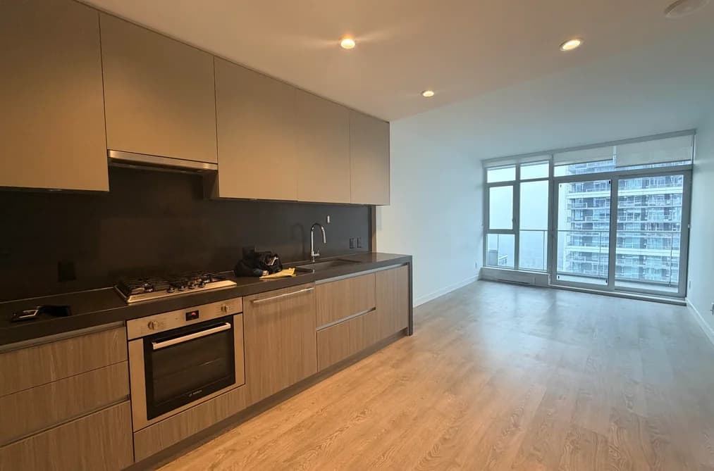 3006 6080 MCKAY AVENUE, Burnaby, BC — Residential for Sale - Photo 2
