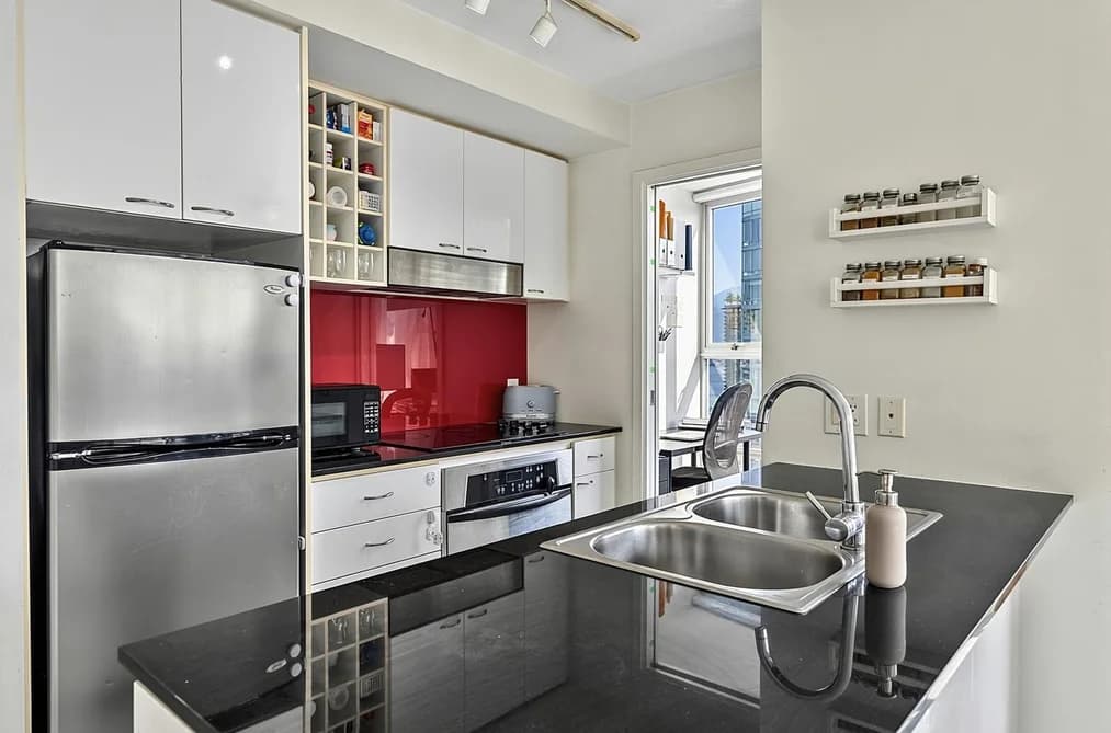 3008 668 CITADEL PARADE, Vancouver, BC — Residential for Sale - Photo 2