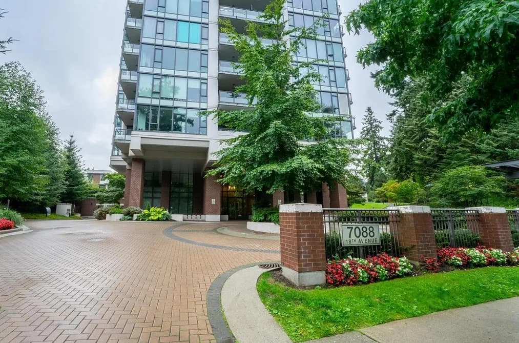 3009 7088 18TH AVENUE, Burnaby, BC — Residential for Sale - Photo 2