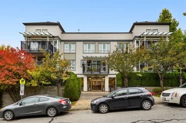 Condo for sale at 301 106 W Kings Road North Vancouver British Columbia - MLS: R3134085