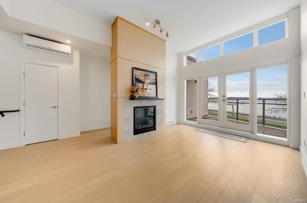 301 1150 OXFORD STREET, White Rock, BC — Residential for Sale - Photo 2