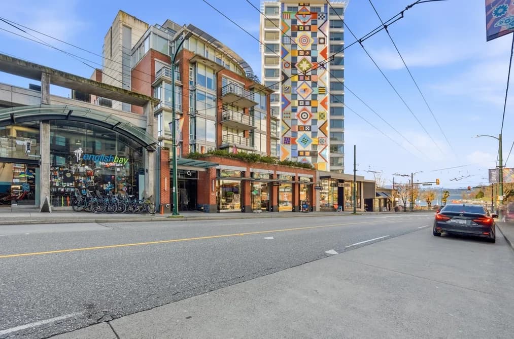 301 1762 DAVIE STREET, Vancouver, BC — Residential for Sale - Photo 2