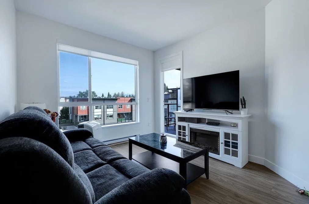 301 18811 72 AVENUE, Surrey, BC — Residential for Sale - Photo 2