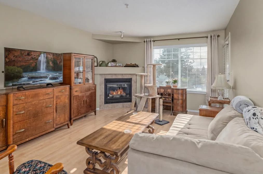 301 2350 WESTERLY STREET, Abbotsford, BC — Residential for Sale - Photo 2