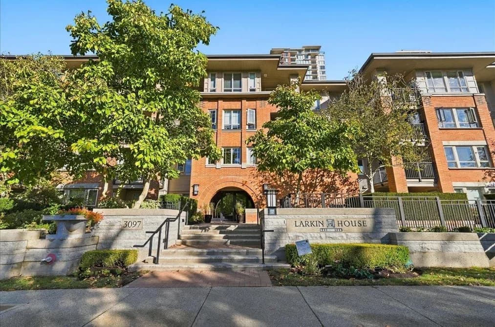 301 3097 LINCOLN AVENUE, Coquitlam, BC — Residential for Sale - Main Photo