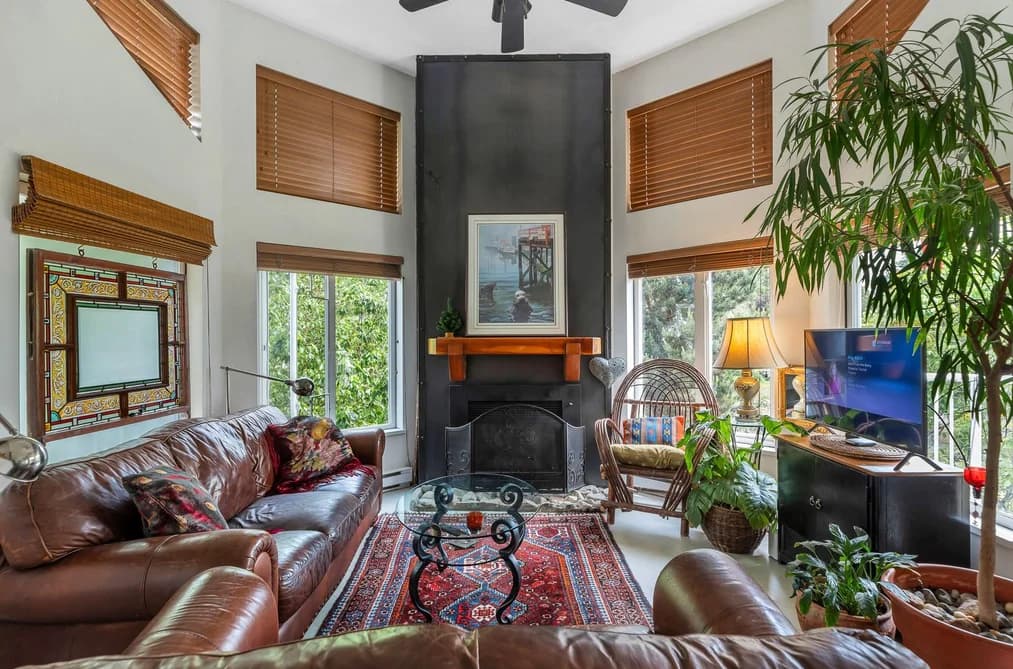 301 33669 2ND AVENUE, Mission, BC — Residential for Sale - Main Photo