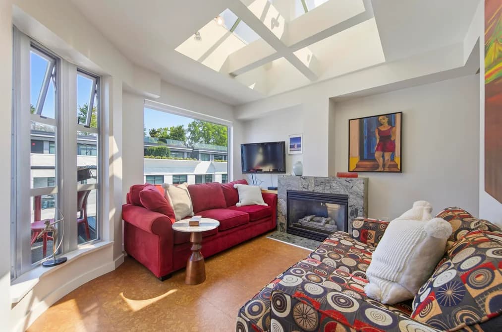 301 3673 W 11TH AVENUE, Vancouver, BC — Residential for Sale - Main Photo