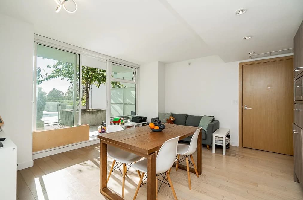 301 4638 GLADSTONE STREET, Vancouver, BC — Residential for Sale - Photo 2