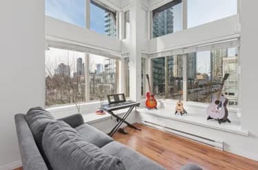 Condo for sale at 301 5000 Imperial Street Burnaby British Columbia - MLS: R3141664