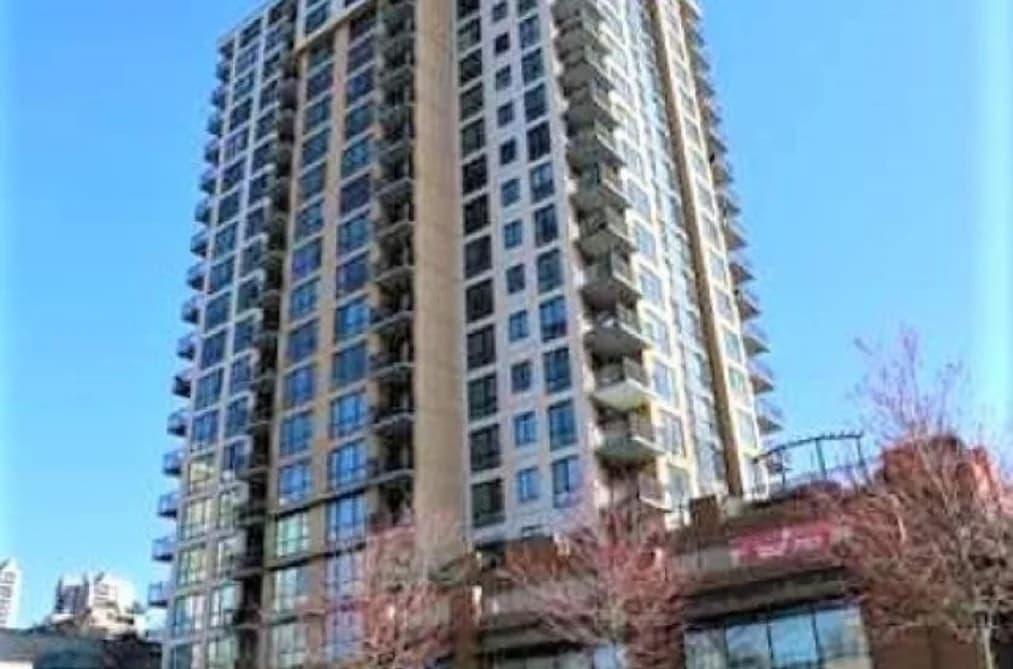 301 511 ROCHESTER AVENUE, Coquitlam BC V3K 0A2 - Photo 1