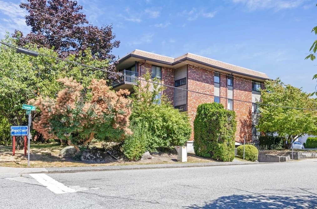 301 535 BLUE MOUNTAIN STREET, Coquitlam, BC — Residential for Sale - Main Photo