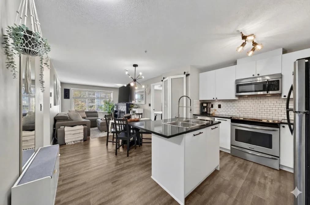 301 6500 194 STREET, Surrey, BC — Residential for Sale - Main Photo
