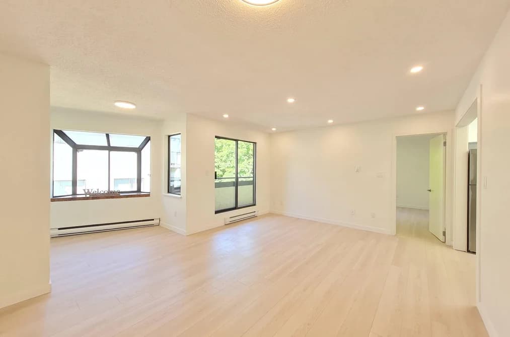 301 8645 OSLER STREET, Vancouver, BC — Residential for Sale - Photo 2