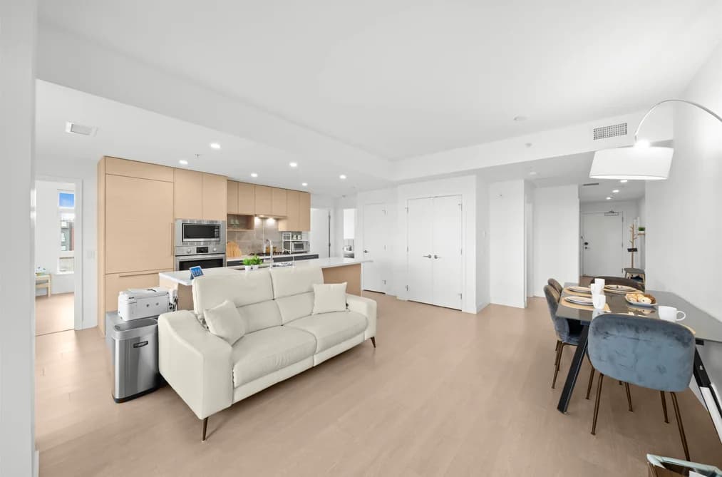 301 8888 OSLER STREET, Vancouver, BC — Residential for Sale - Main Photo