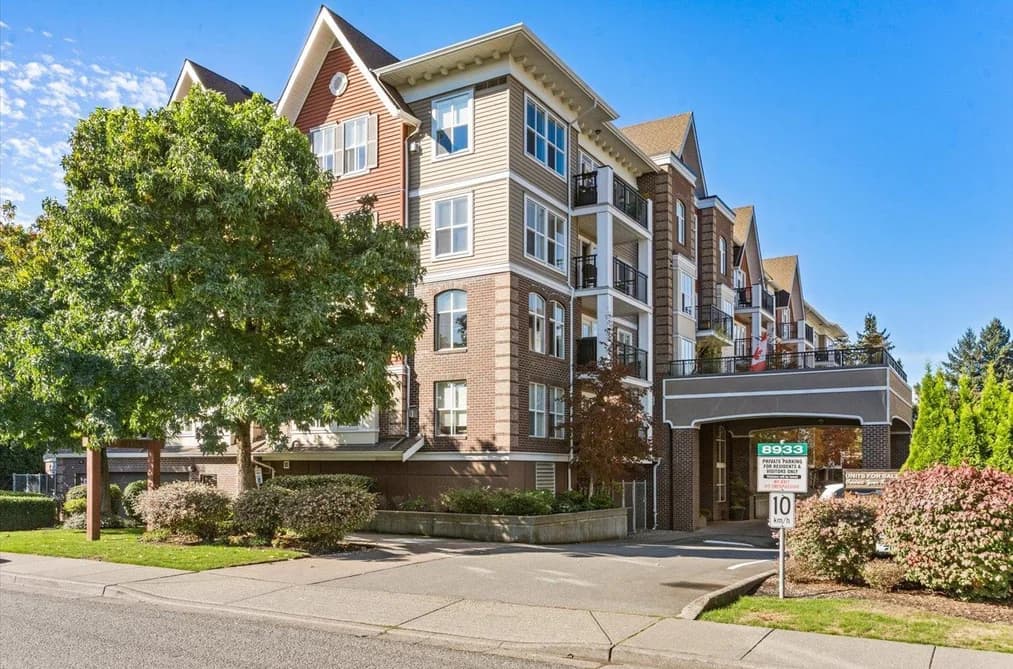 301 8933 EDWARD STREET, Chilliwack, BC — Residential for Sale - Main Photo