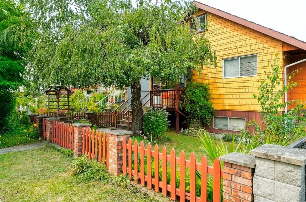 3017 E 17TH AVENUE, Vancouver, BC — Residential for Sale - Main Photo