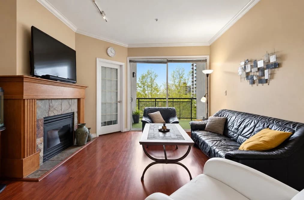 302 131 W 3RD STREET, North Vancouver, BC — Residential for Sale - Main Photo