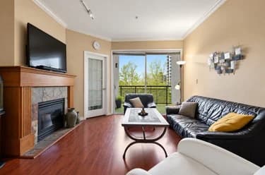 131 W 3rd St Unit 302, North Vancouver, BC - MLS: R3170691