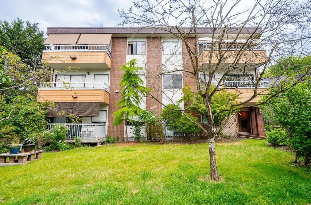 302 138 TEMPLETON DRIVE, Vancouver, BC — Residential for Sale - Photo 2