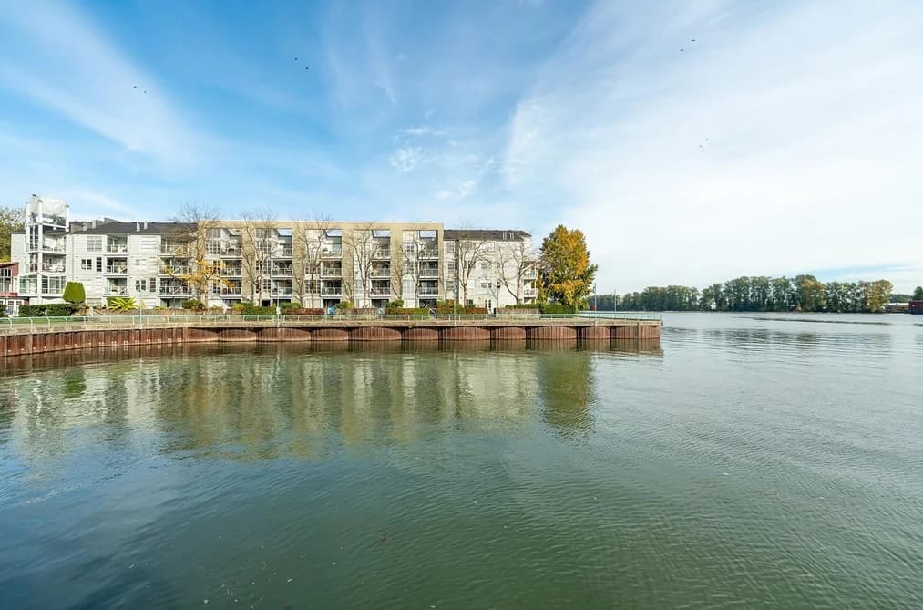 302 2020 E KENT AVENUE, Vancouver, BC — Residential for Sale - Main Photo