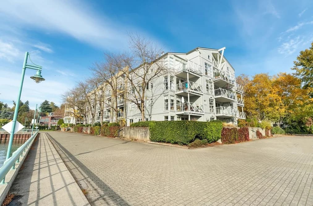 302 2020 E KENT AVENUE, Vancouver, BC — Residential for Sale - Photo 2
