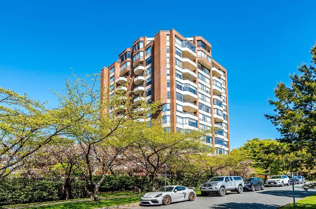 302 2189 W 42ND AVENUE, Vancouver, BC — Residential for Sale - Main Photo