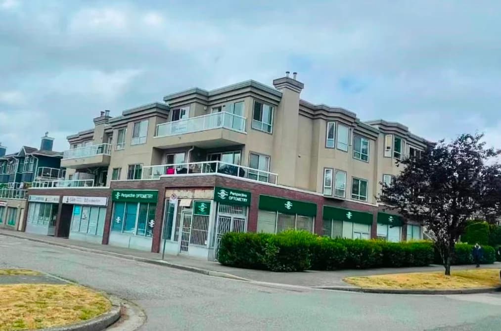302 2288 NEWPORT AVENUE, Vancouver, BC — Residential for Sale - Main Photo