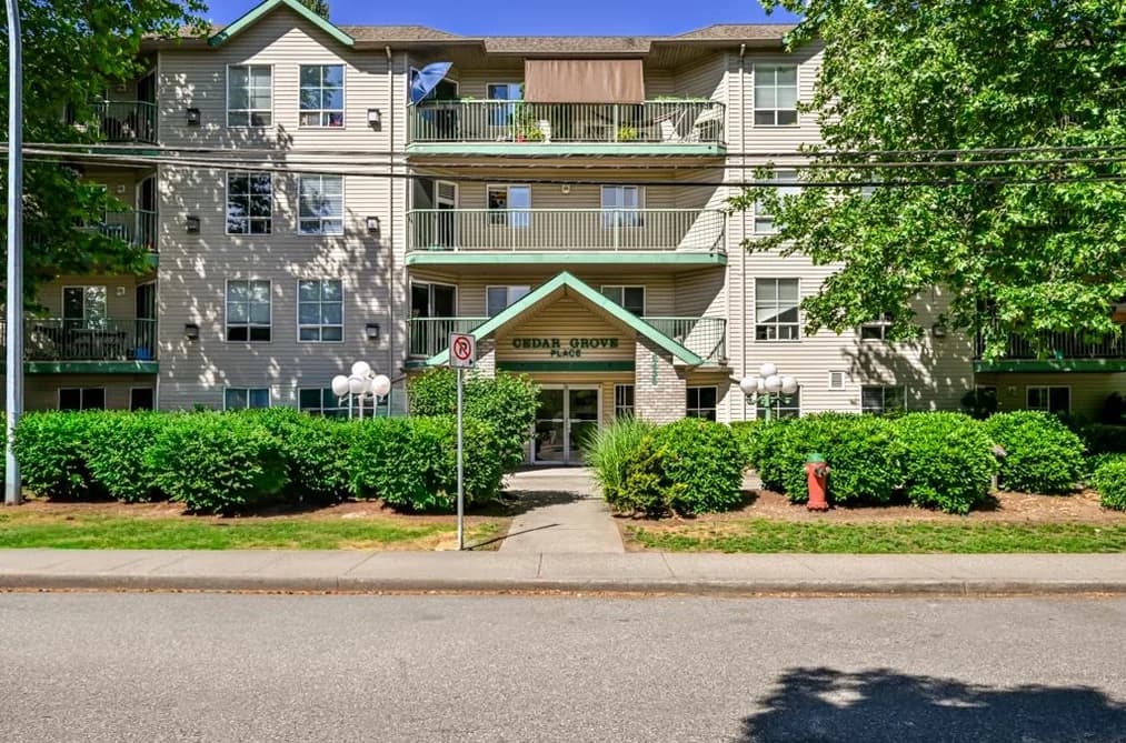 302 2435 CENTER STREET, Abbotsford, BC — Residential for Sale - Photo 2