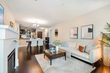 Condo for sale at 302 3110 Dayanee Springs Boulevard Coquitlam British Columbia - MLS: R3148605