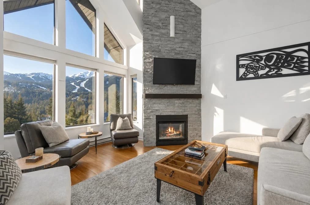 302 3212 BLUEBERRY DRIVE, Whistler, BC — Residential for Sale - Main Photo