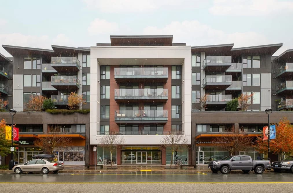 302 37881 CLEVELAND AVENUE, Squamish, BC — Residential for Sale - Photo 2