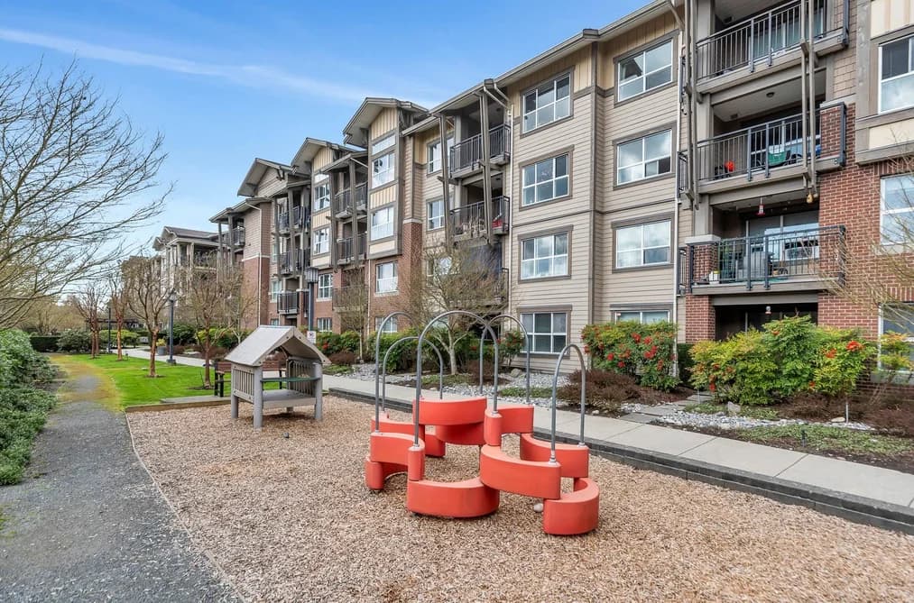 302 5885 IRMIN STREET, Burnaby, BC — Residential for Sale - Main Photo