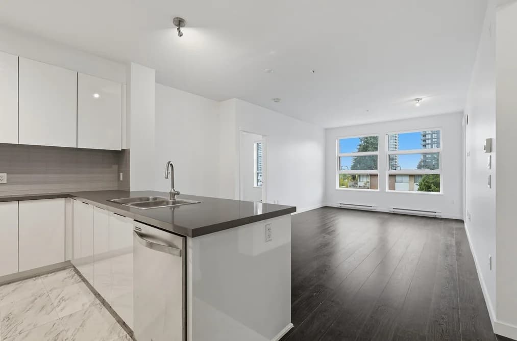 302 607 COTTONWOOD AVENUE, Coquitlam, BC — Residential for Sale - Photo 2