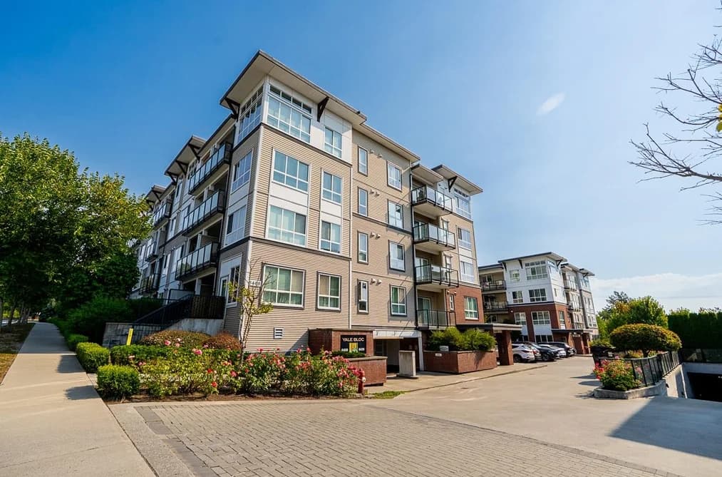 302 6468 195A STREET, Surrey, BC — Residential for Sale - Photo 2