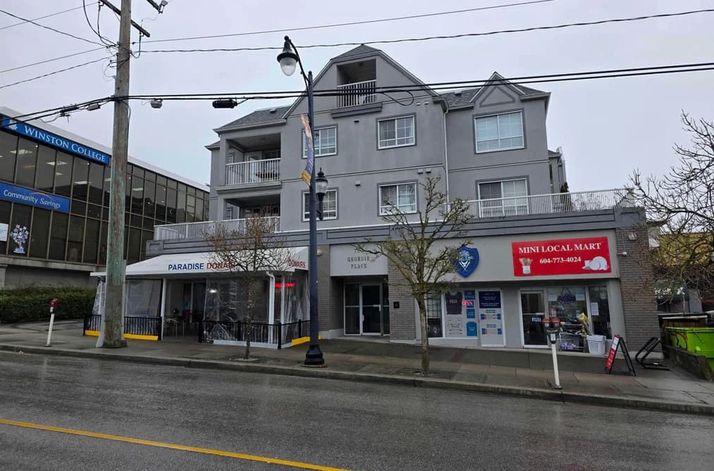 302 723 TWELFTH STREET, New Westminster, BC — Residential for Sale - Main Photo
