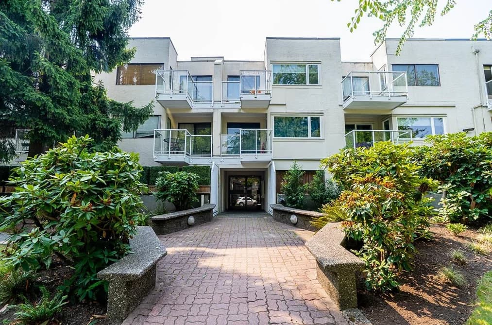 302 830 E. 7TH AVENUE, Vancouver, BC — Residential for Sale - Main Photo
