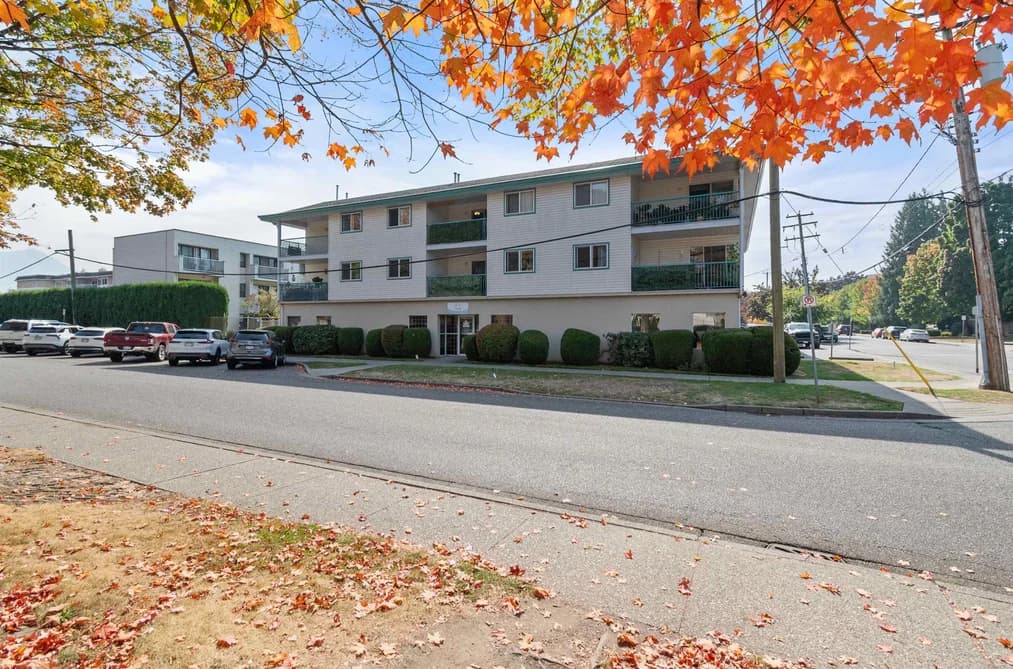 302 9006 EDWARD STREET, Chilliwack, BC — Residential for Sale - Main Photo