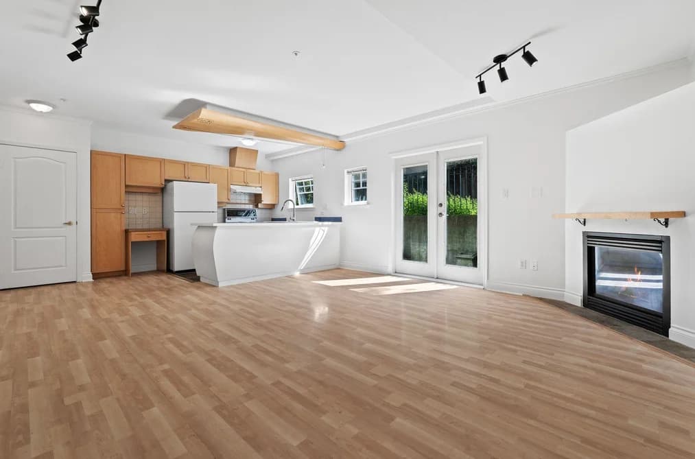 3027 W 7TH AVENUE, Vancouver, BC — Residential for Sale - Photo 2