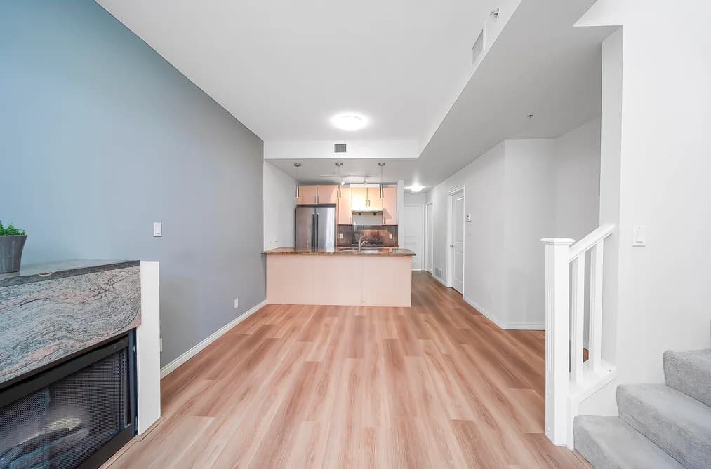 303 1211 MELVILLE STREET, Vancouver, BC — Residential for Sale - Photo 2